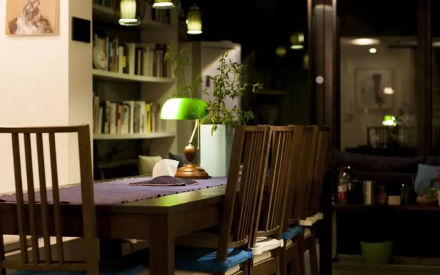 HangZhou Banyan Art House