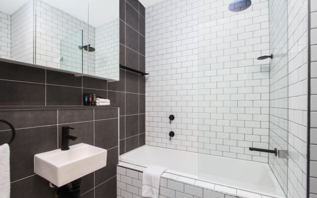 Accommodate Canberra - Dockside