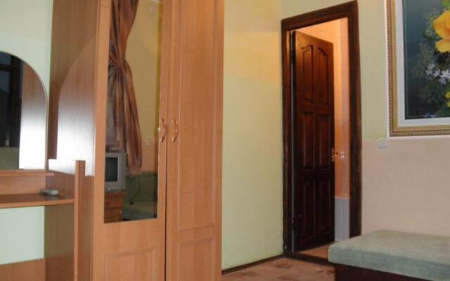 Hotel Lidiya