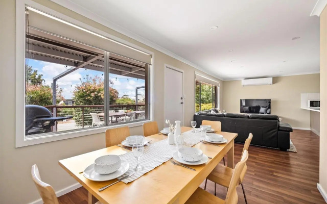 Eagle Bay Beach House