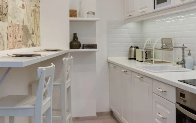 Chestnut & Eliza Suites - Superior Homes