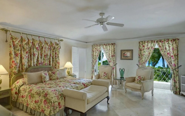 Sunny Vacation Villa 71