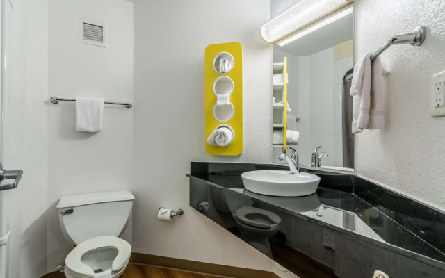 Motel 6 Fort Mill, SC - Charlotte