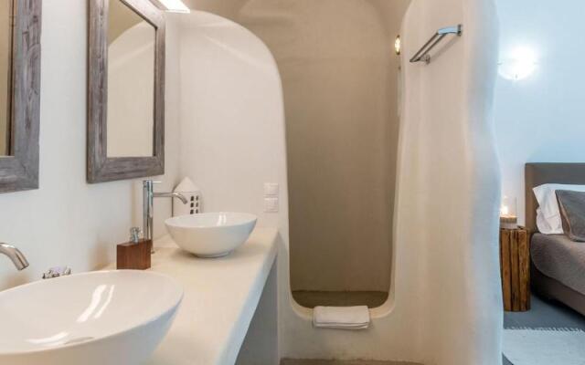 Eleni's Village Suites