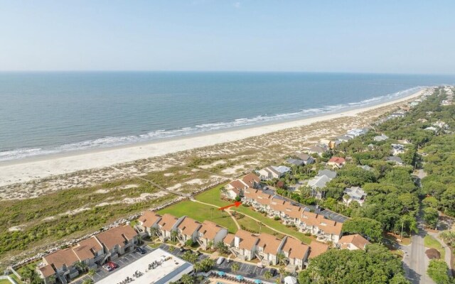 Sunny Condo w/ Stunning Ocean Views - Near Beach, Sandbar, & Tennis