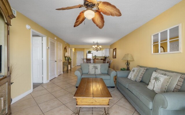 Pelican Beach 0514 2 Bedroom Condo by Pelican Beach Management