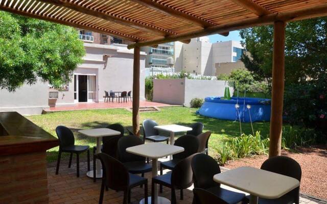 Lemmy Hostel Boutique