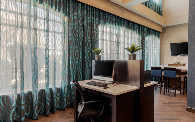 Comfort Suites Waco North - Near University Area