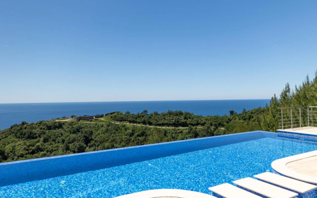 Altezza 14 Premium Tophill best view and pool