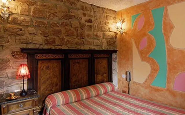 Relais des Marches de lEst - A Lotel