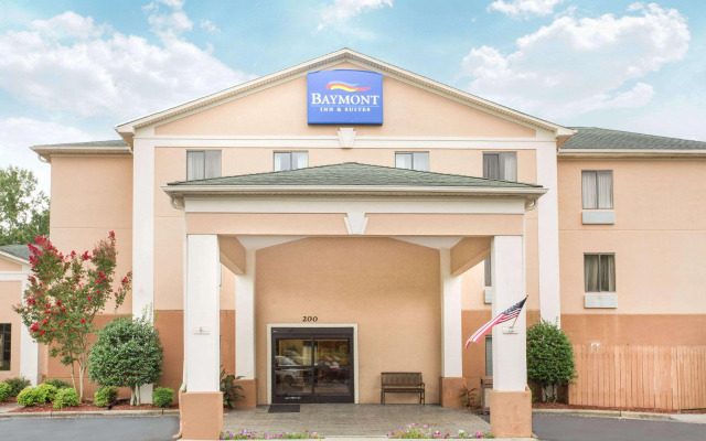Baymont Inn & Suites Winston Salem