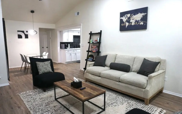 Newly Updated Cozy Home