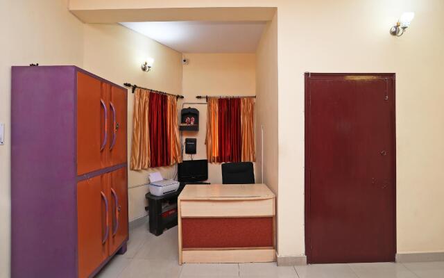 OYO Flagship 13524 Swapan Guest House