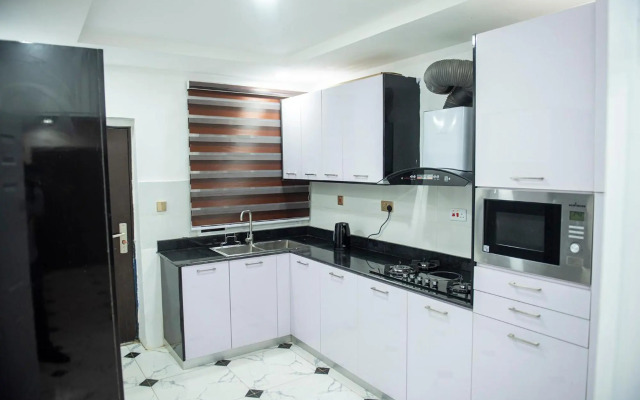 Luxury 3 Bedrooms Apart-24Hrs Elect/WIFI/Security