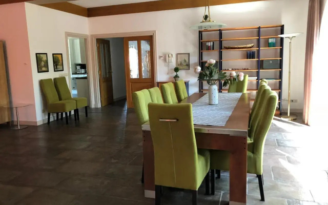 Apartment Maasheuvel