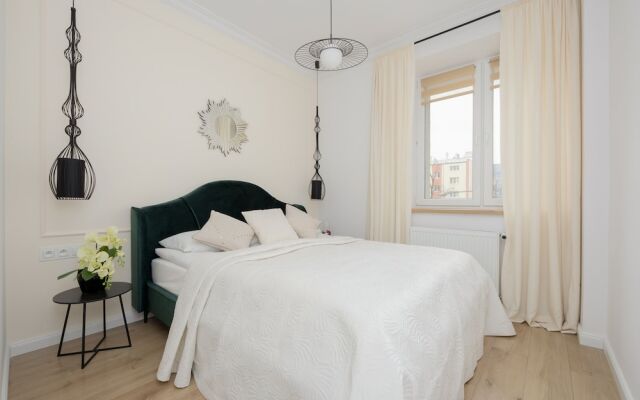 Ludwiki Apartment Warsaw Wola by Renters