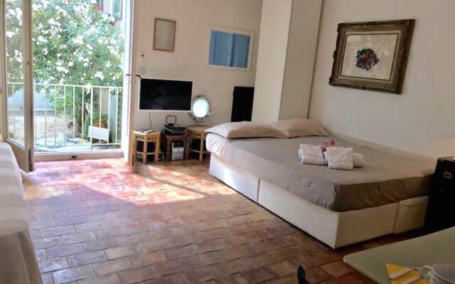 Suitelowcost Studio Saint-Tropez