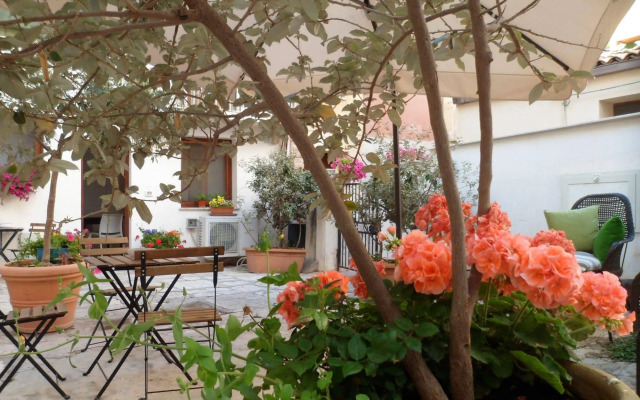 Cortile Antico