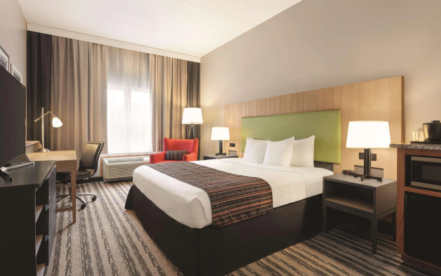 Country Inn & Suites by Radisson, Nashville Airport East, TN