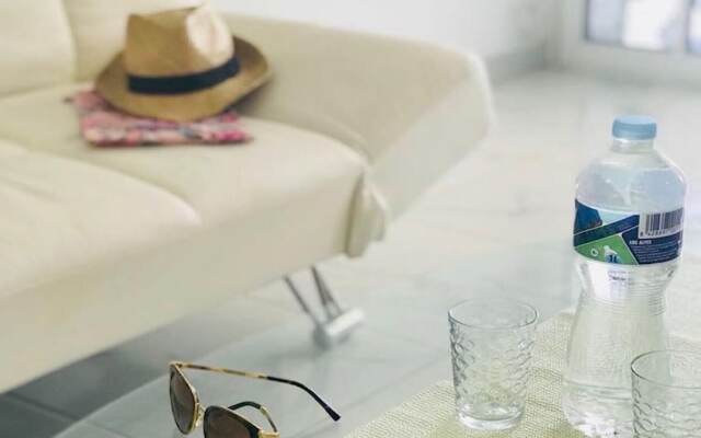 Apartamento Pronfondo Blue: Luz y Vista Mar