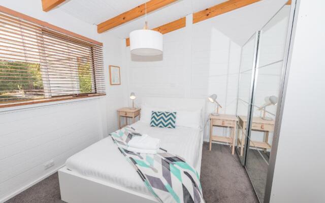 Acacia Cottage