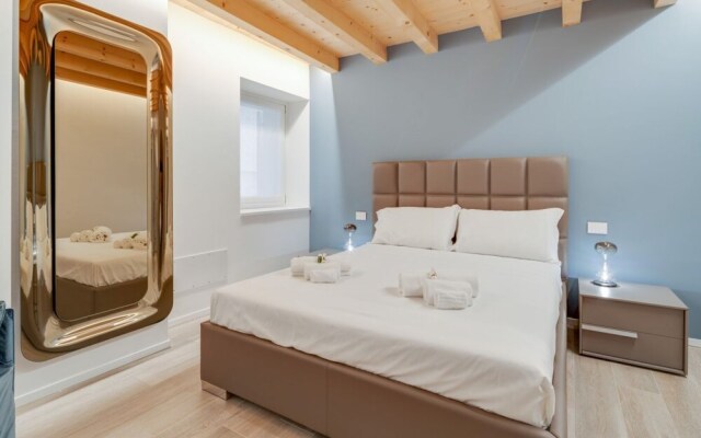 Luxury & Charming Piazzetta San Giorgio Apartments