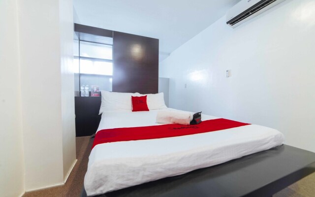 Reddoorz Premium @ Guadalupe Village