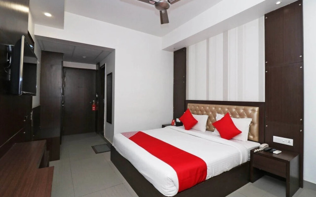 Hotel Nano by OYO Rooms