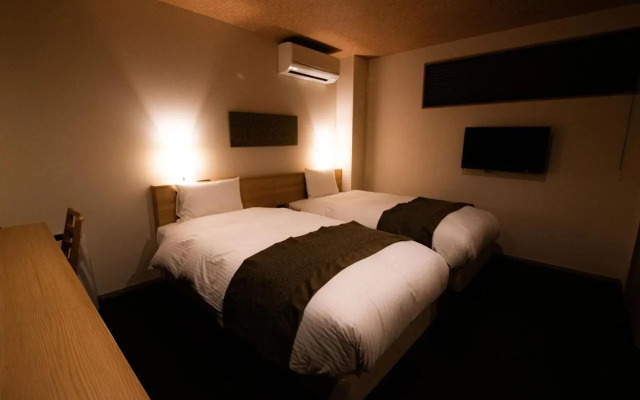 Xcellent Hotel