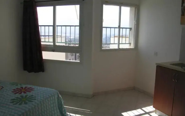 Julia & Gosha Apartment