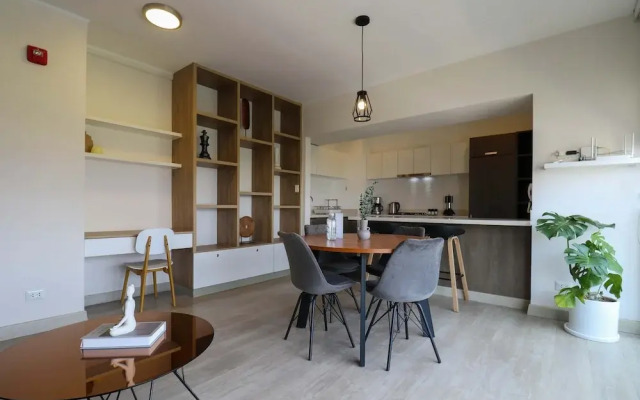 w Comfy 2BR w Park View in Miraflores