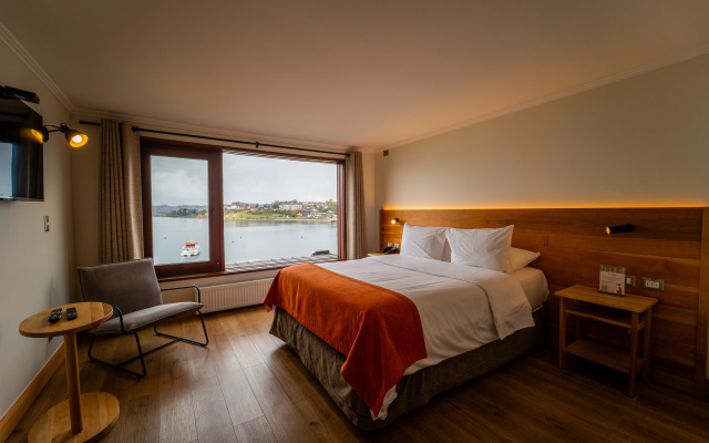 Hotel Cabaña del Lago Puerto Varas - Image 3