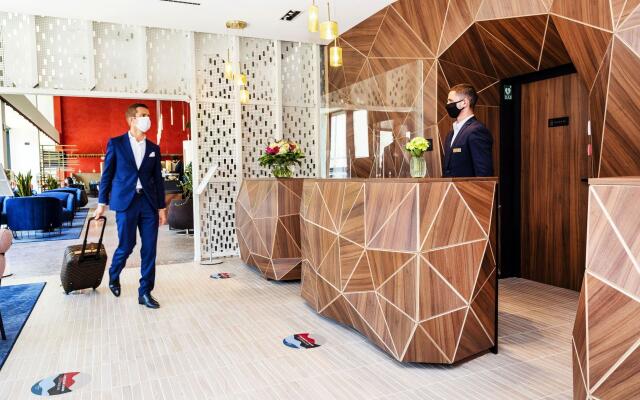 Crowne Plaza Nice Grand Arenas by IHG