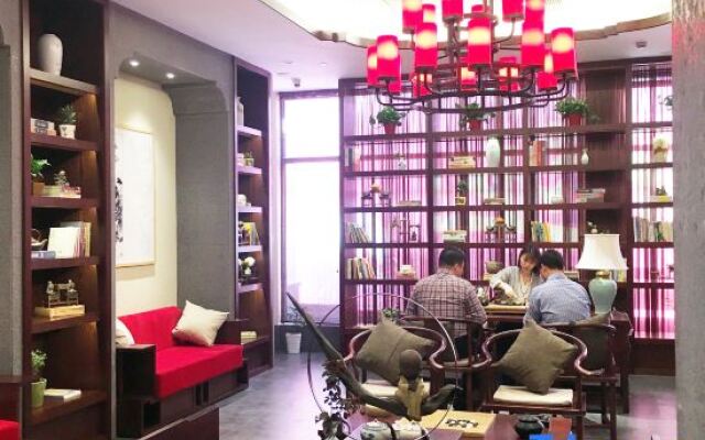 Book Impression Hotel