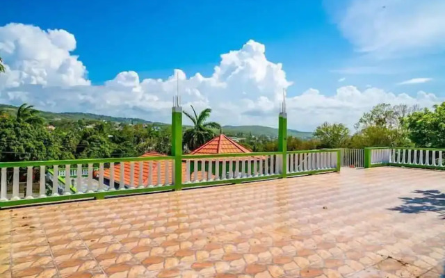 Bunglow on the Terrace
