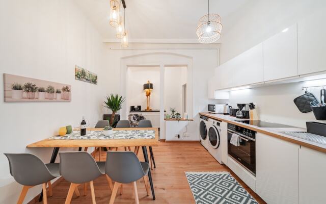 3 Bedrooms - 75sqm - 15 Min. City Center