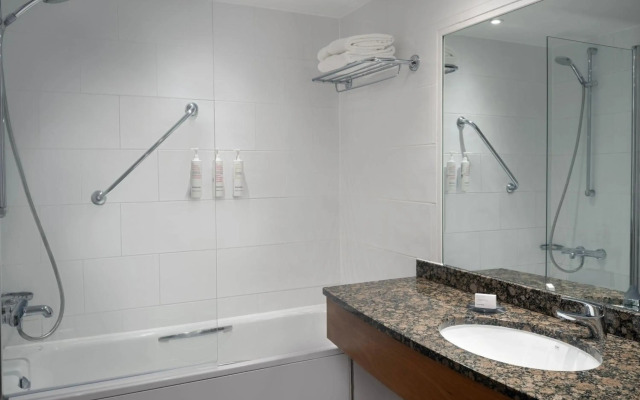 Delta Hotels by Marriott Swindon