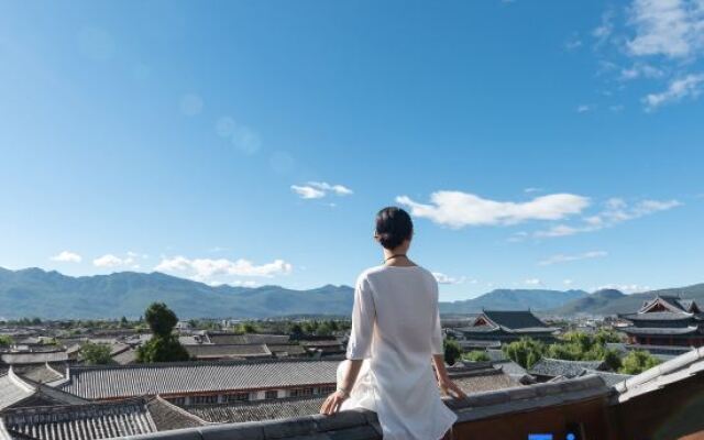 Lijiang Passing-Cloud Resort