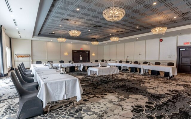 Doubletree By Hilton Gatineau-Ottawa