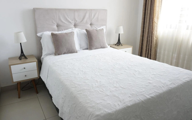 Casa Pillqu APARTAMENTOS PRIVADOS - 10min del Aeropuerto Lima PE