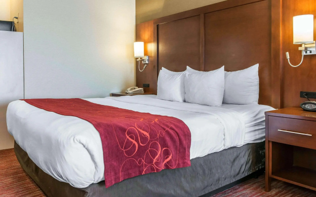 Comfort Suites Columbus Expo Center