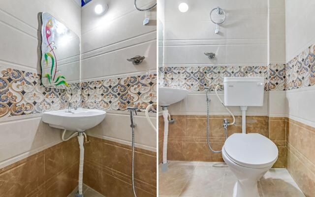 Collection O Sukhi Palace