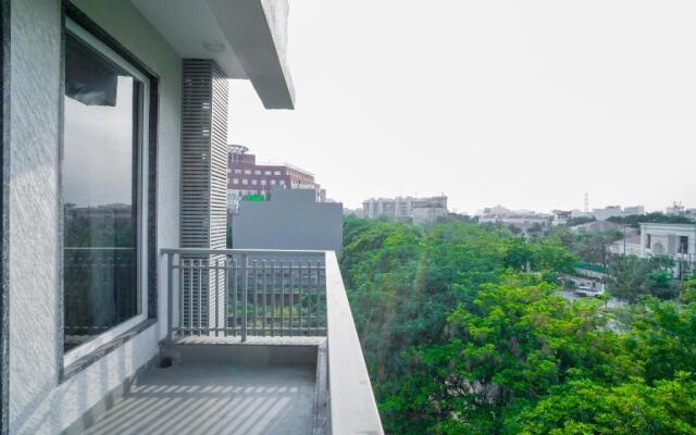 Saltstayz Select - Huda City Center