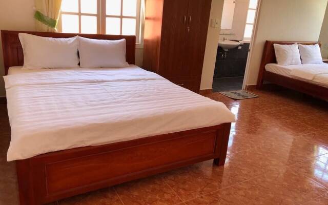 Ngoc Loan Hostel