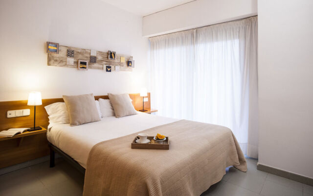 Yays Sagrera Concierged Boutique Apartments