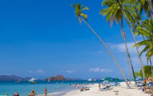 Villas VR Beachwalk Avellanas