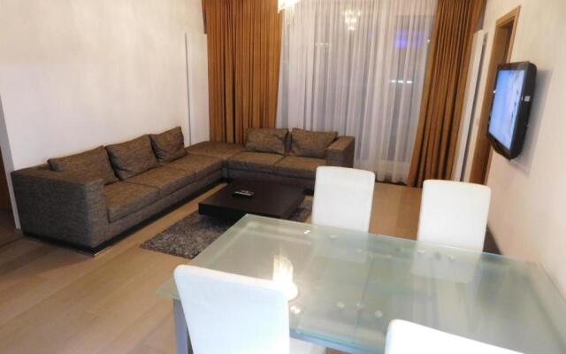 Panorama City - Center near EUROVEA