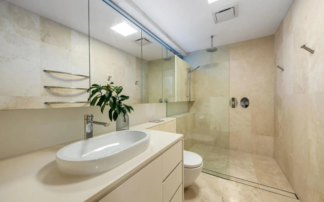 59 Wyuna Drive, Noosa Heads