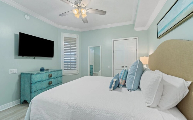 Beach Colony East 15b-penthouse