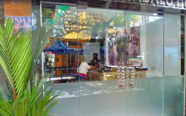 Classic Kinabalu Hotel